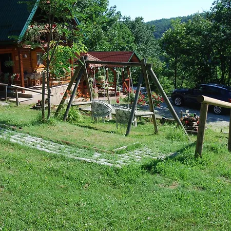Holiday home Brvnare Dunja 1 I Dunja 2 *