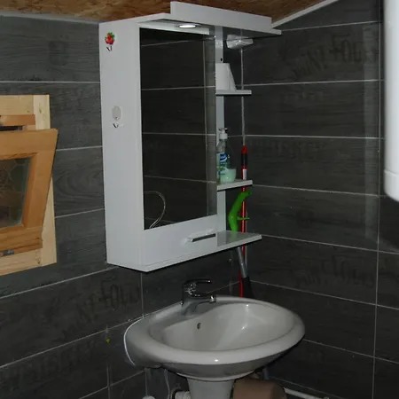 Brvnare Dunja 1 I Dunja 2 * Kraljevo