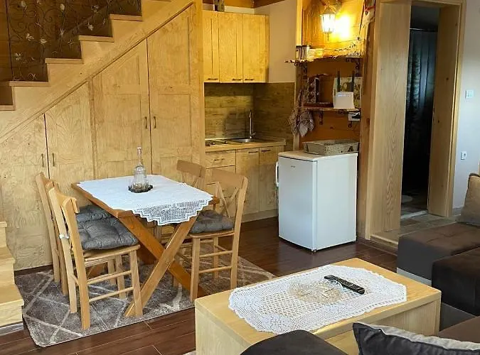 Brvnare Dunja 1 I Dunja 2 Tatil Evi Kraljevo